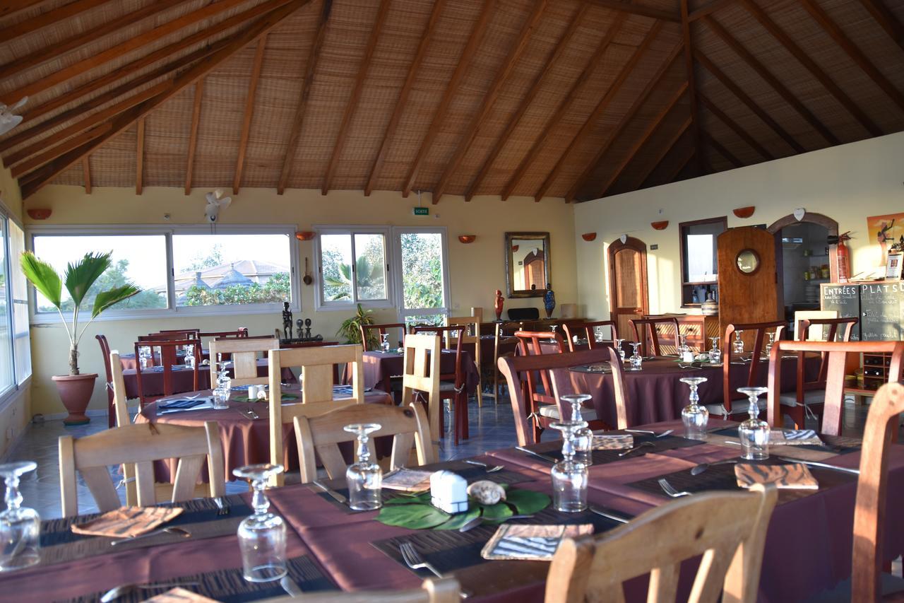 Auberge Keurmariguen โซโมน ภายนอก รูปภาพ