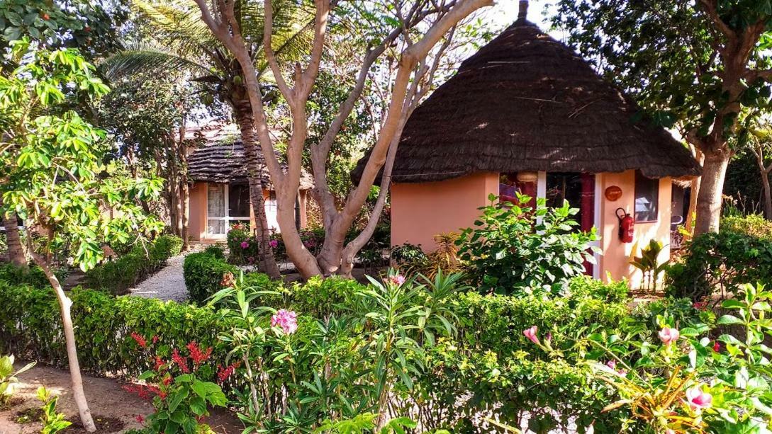 Auberge Keurmariguen โซโมน ภายนอก รูปภาพ
